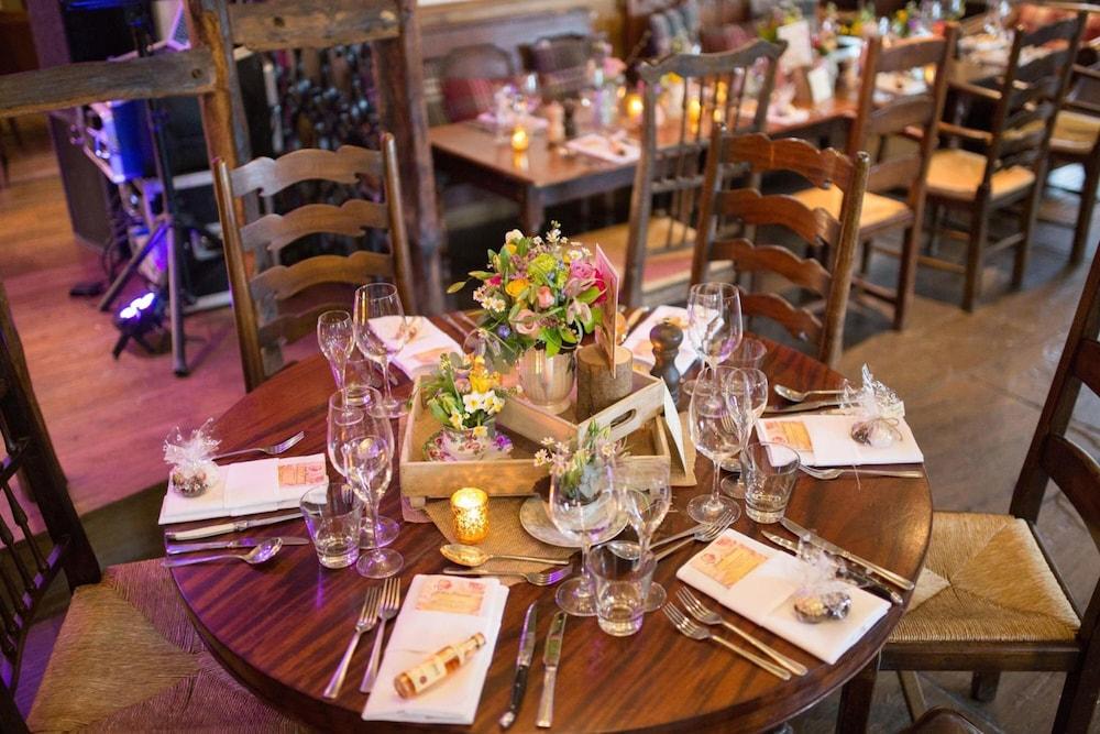 Wild Boar Estate Мини-отель 4*